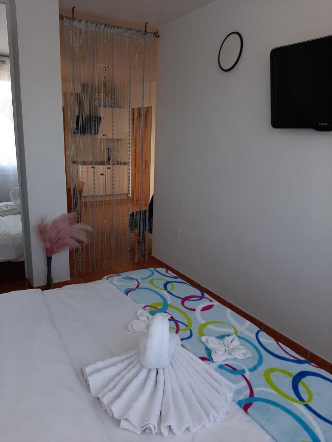 Habitacion Avilena Tropical En Aguadulce Almeria Luaran gambar