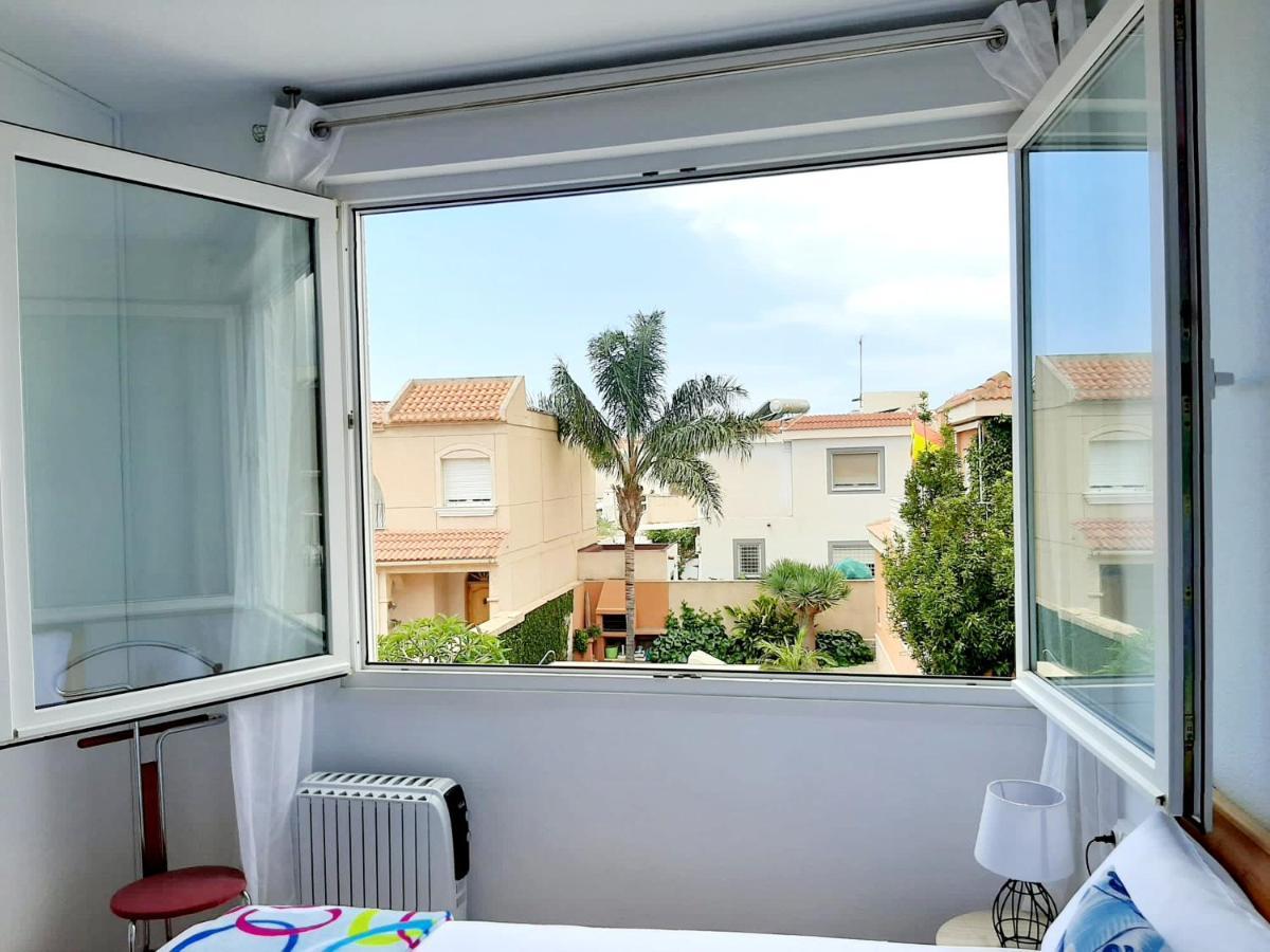 Habitacion Avilena Tropical En Aguadulce Almeria Luaran gambar
