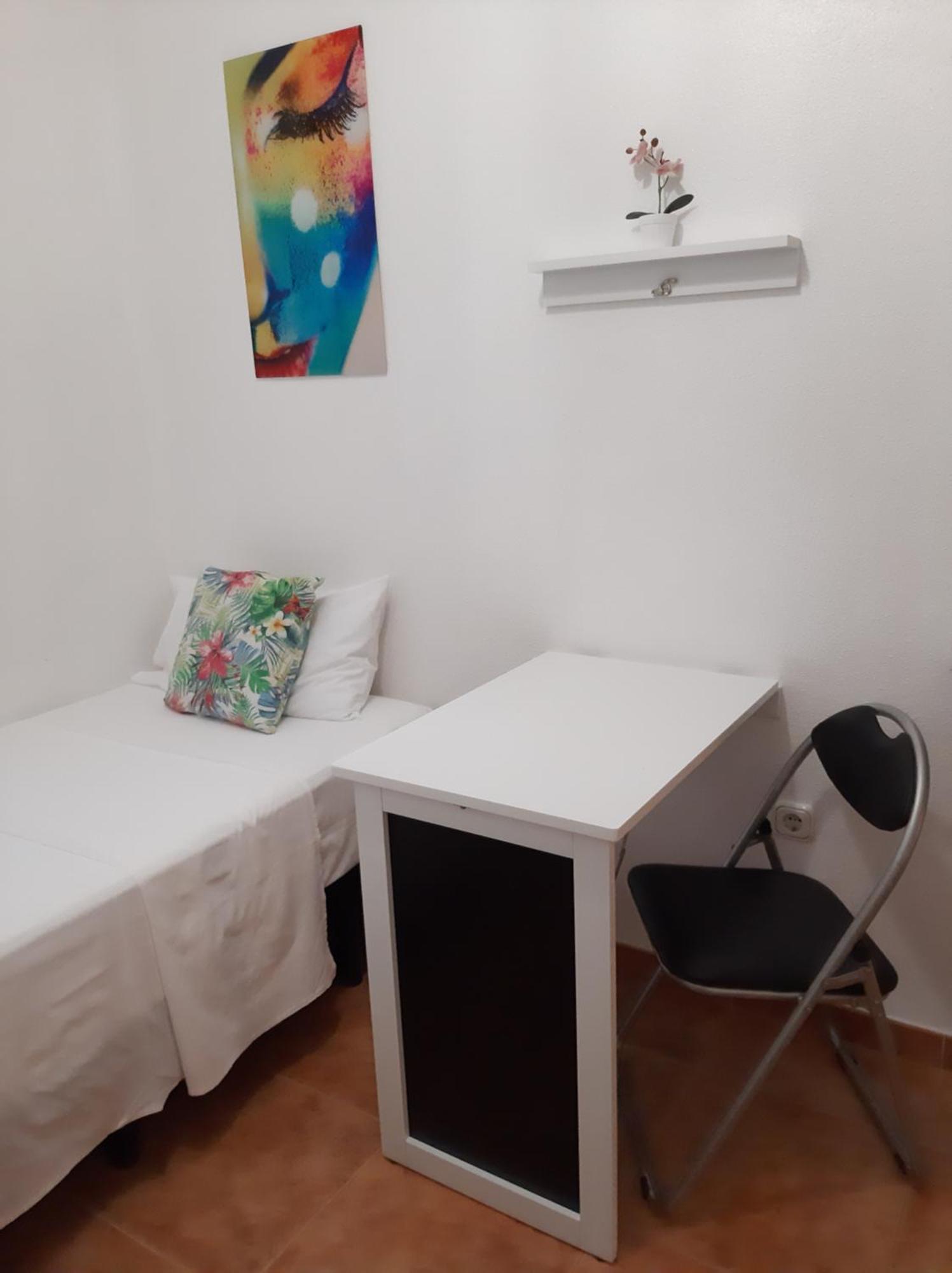 Habitacion Avilena Tropical En Aguadulce Almeria Bilik gambar