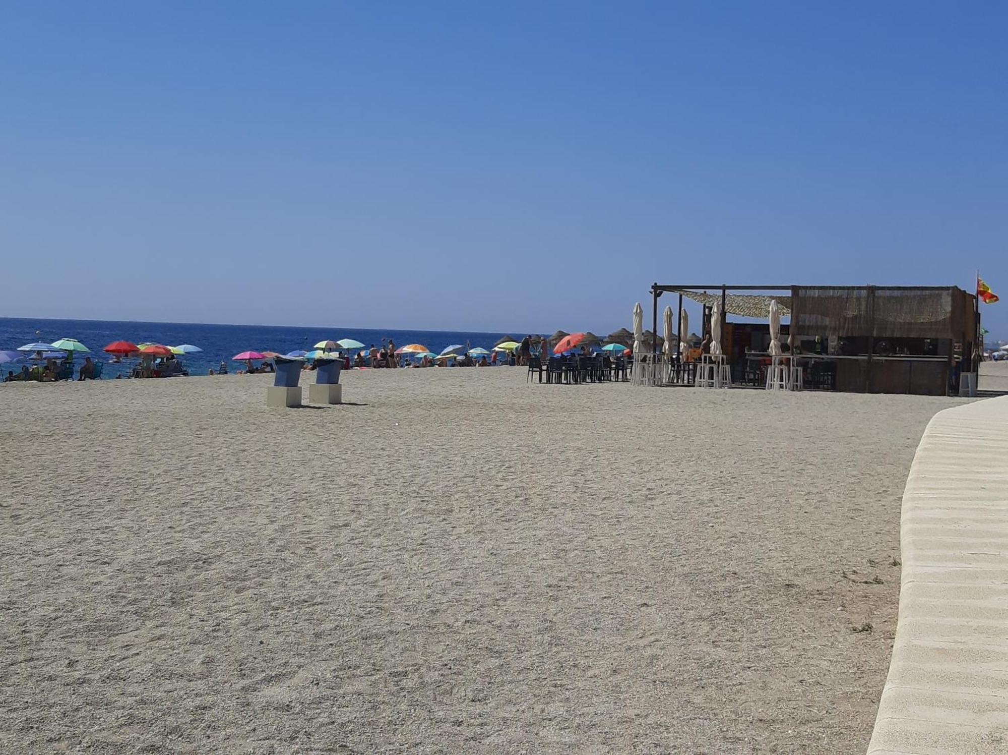 Habitacion Avilena Tropical En Aguadulce Almeria Bilik gambar